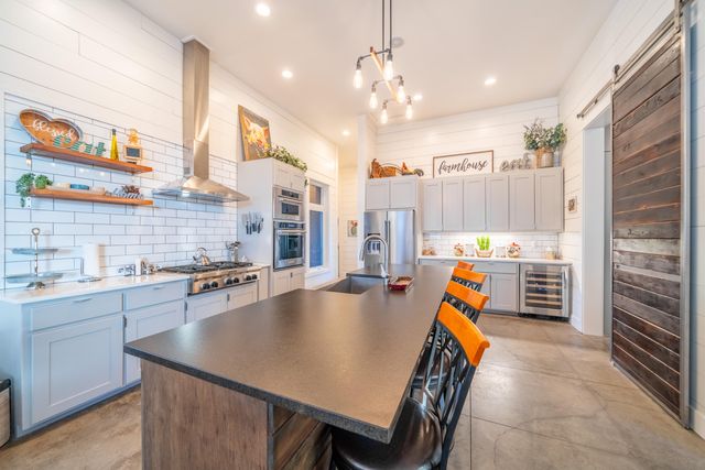 15660 SW Rangeland Drive, Powell Butte, OR 97753