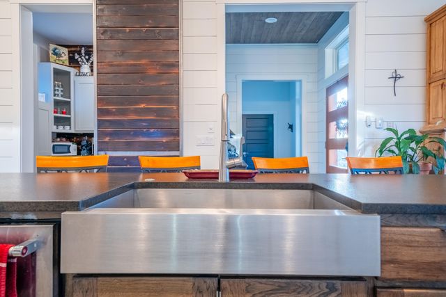 15660 SW Rangeland Drive, Powell Butte, OR 97753