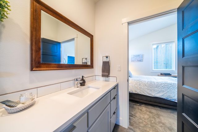 15660 SW Rangeland Drive, Powell Butte, OR 97753