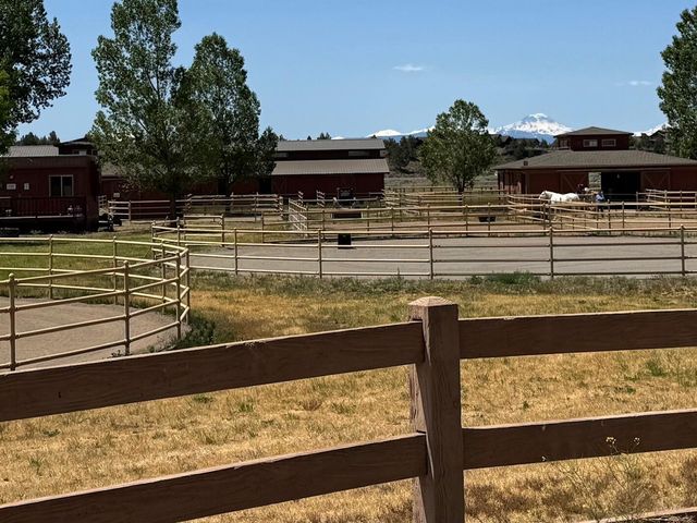 15660 SW Rangeland Drive, Powell Butte, OR 97753