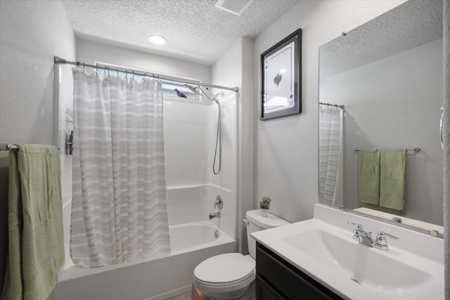 10636 Aspiration Lane SW, Albuquerque, NM 87121
