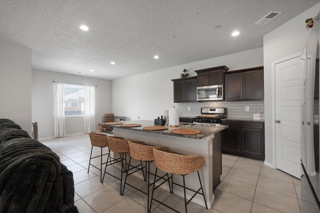 10636 Aspiration Lane SW, Albuquerque, NM 87121