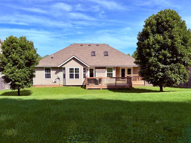 126 Cedar Ridge Road, Frankfort, KY 40601