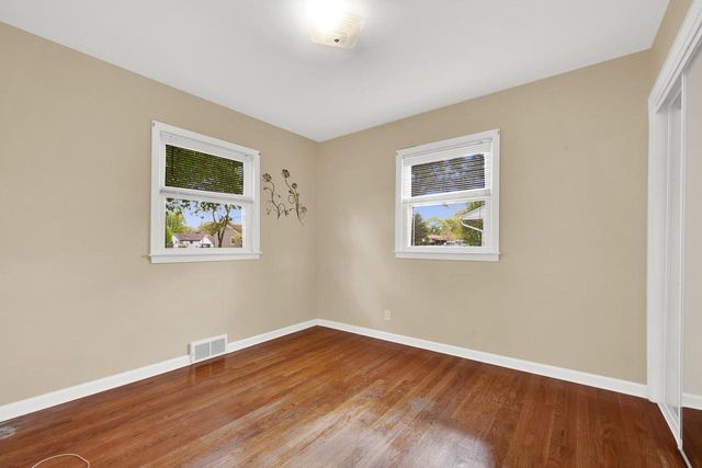 N85W17124 Lee PLACE, Menomonee Falls, WI 53051