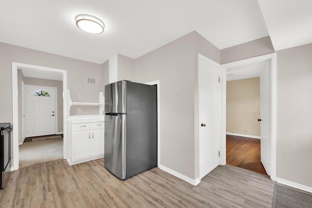 N85W17124 Lee PLACE, Menomonee Falls, WI 53051