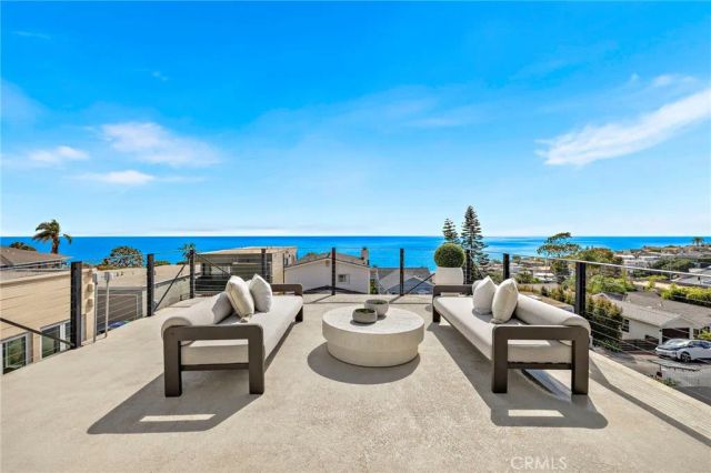 2966 Terry Road, Laguna Beach, CA 92651