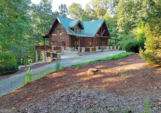 2682 Douthit Road, Mineral Bluff, GA 30559