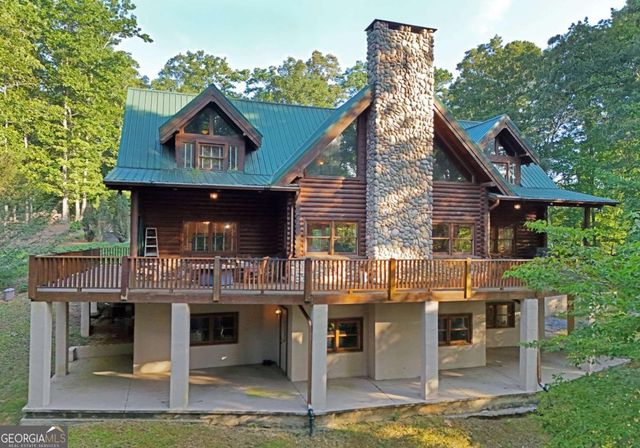 2682 Douthit Road, Mineral Bluff, GA 30559