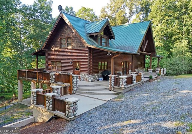 2682 Douthit Road, Mineral Bluff, GA 30559