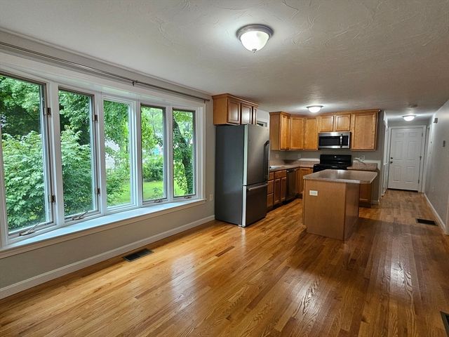 141 Main Street 1, Medway, MA 02053