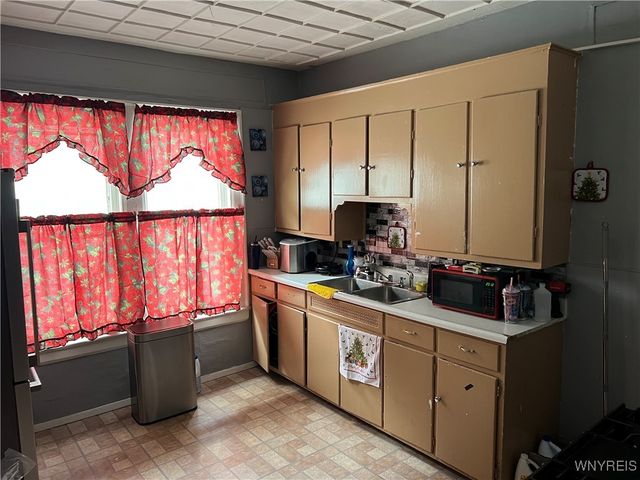 2267 South Park Avenue 2, Buffalo, NY 14220