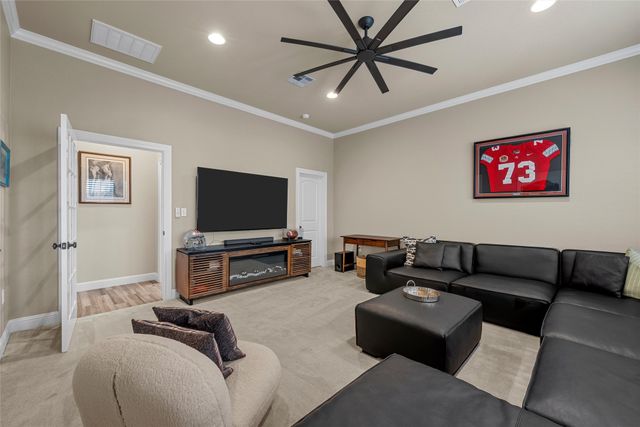 108 Painted Horse Trail, Waco, TX 76712