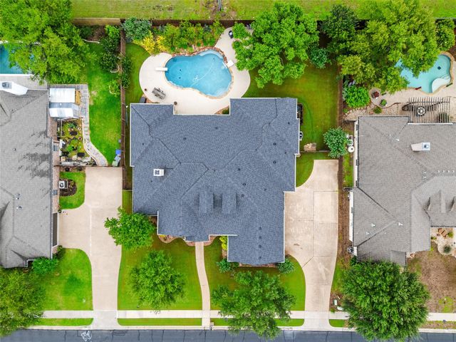 108 Painted Horse Trail, Waco, TX 76712