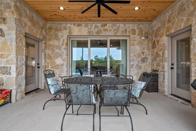 108 Painted Horse Trail, Waco, TX 76712