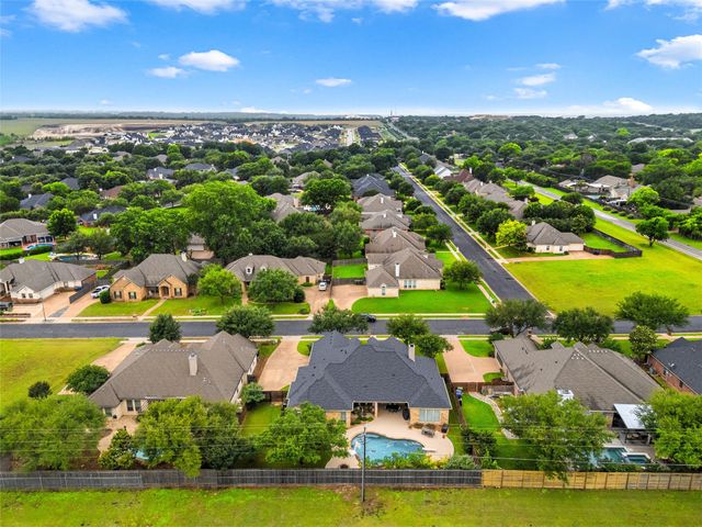 108 Painted Horse Trail, Waco, TX 76712