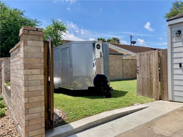 4413 Sunlight Dr, Corpus Christi, TX 78413