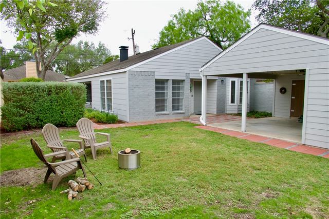 4413 Sunlight Dr, Corpus Christi, TX 78413