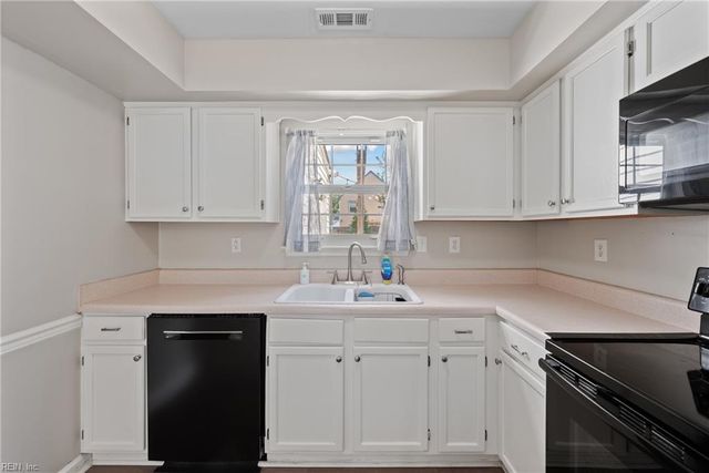 1904 Bethesda CT, Virginia Beach, VA 23464