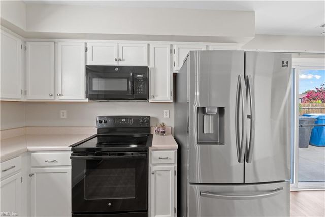 1904 Bethesda CT, Virginia Beach, VA 23464