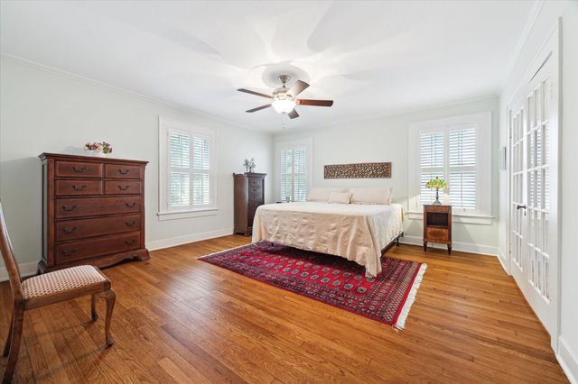 1817 Kipling Street, Houston, TX 77098