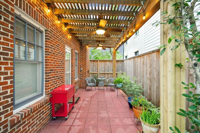 1817 Kipling Street, Houston, TX 77098