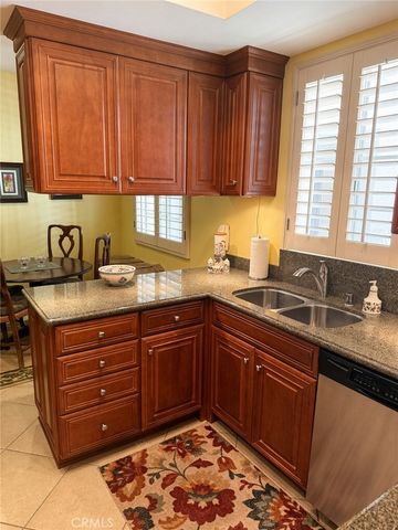 10668 Eastborne 203, Los Angeles, CA 90024