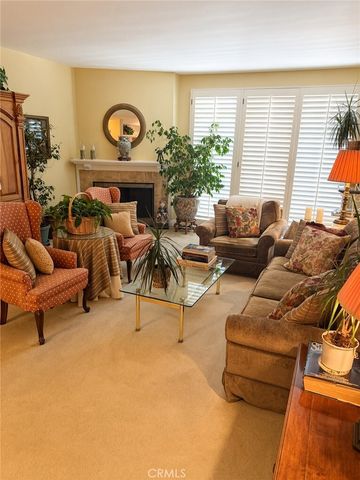 10668 Eastborne 203, Los Angeles, CA 90024