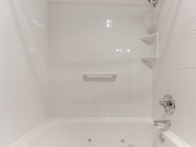 804 Royal Lane, Yukon, OK 73099