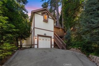 24599 Geneva Dr, Crestline, CA 92325