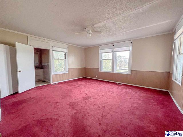 818 W Lydia Hwy, Hartsville, SC 29550