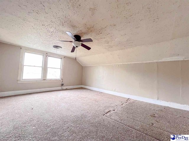 818 W Lydia Hwy, Hartsville, SC 29550