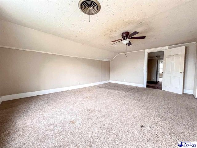 818 W Lydia Hwy, Hartsville, SC 29550