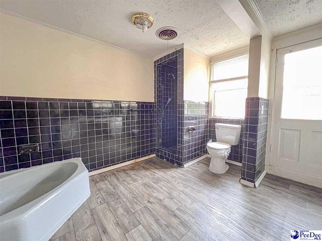 818 W Lydia Hwy, Hartsville, SC 29550