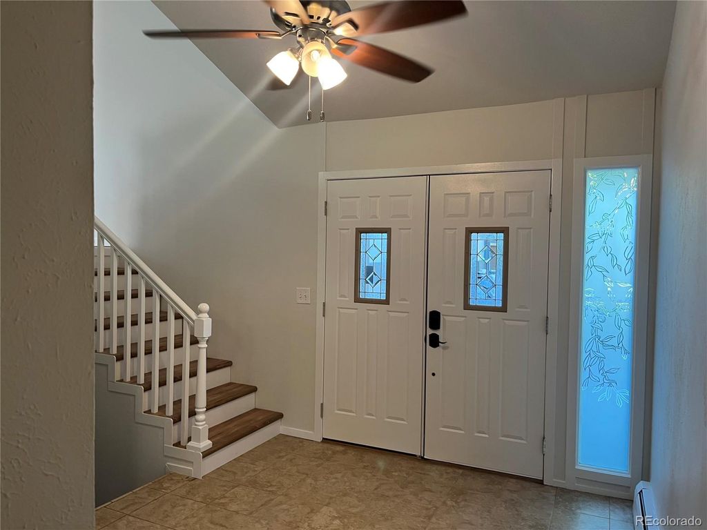 Image 14 of property listing at 1404 E Fremont Circle N, Centennial, CO 80122
