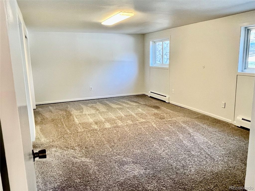 Image 10 of property listing at 1404 E Fremont Circle N, Centennial, CO 80122