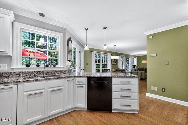 111 Parkcrest Drive, Cary, NC 27519
