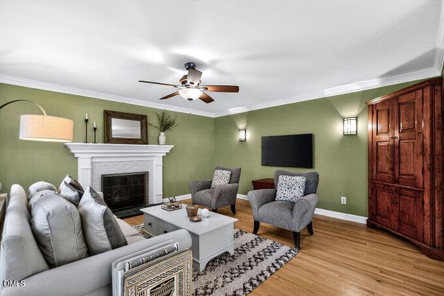111 Parkcrest Drive, Cary, NC 27519