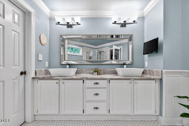 111 Parkcrest Drive, Cary, NC 27519