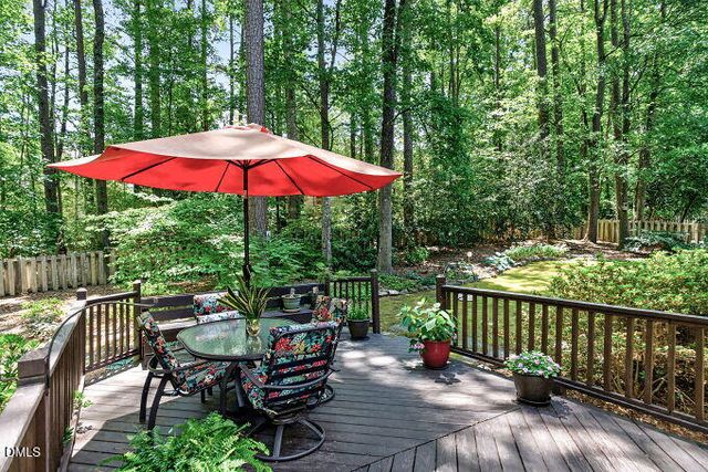 111 Parkcrest Drive, Cary, NC 27519