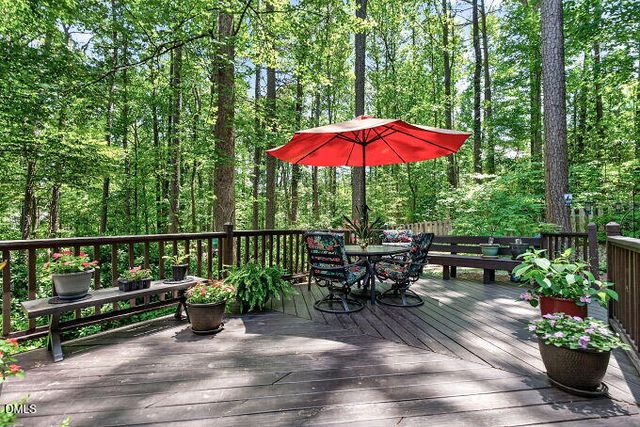 111 Parkcrest Drive, Cary, NC 27519