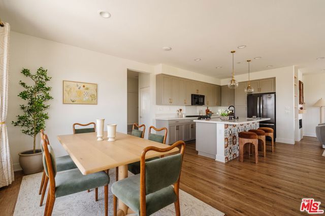 2911 W Exposition Place 1, Los Angeles, CA 90018