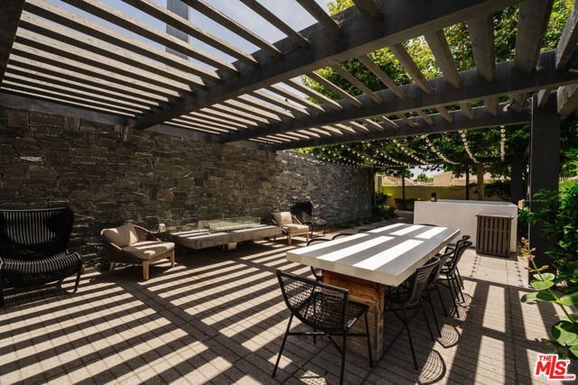 2911 W Exposition Place 1, Los Angeles, CA 90018