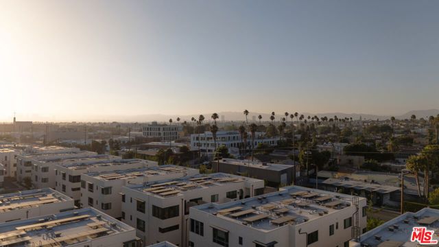 2911 W Exposition Place 1, Los Angeles, CA 90018