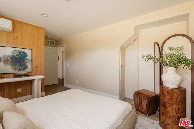 2911 W Exposition Place 1, Los Angeles, CA 90018