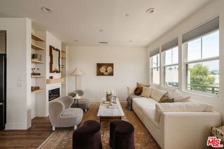 2911 W Exposition Place 1, Los Angeles, CA 90018
