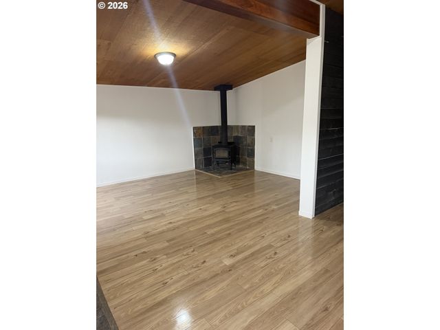 36682 WHEELER Rd, Pleasant Hill, OR 97455