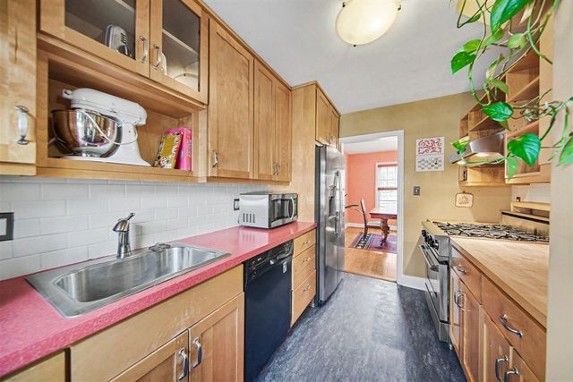 1406 Lutz Avenue, Ann Arbor, MI 48103