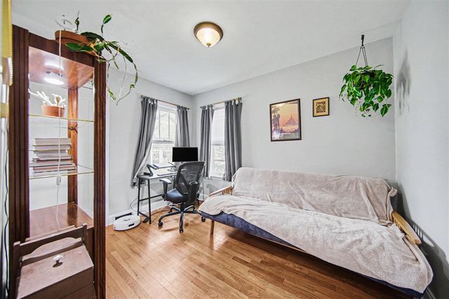 1406 Lutz Avenue, Ann Arbor, MI 48103