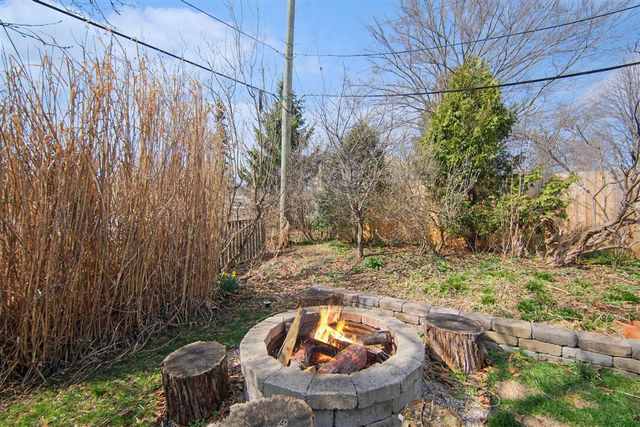 1406 Lutz Avenue, Ann Arbor, MI 48103