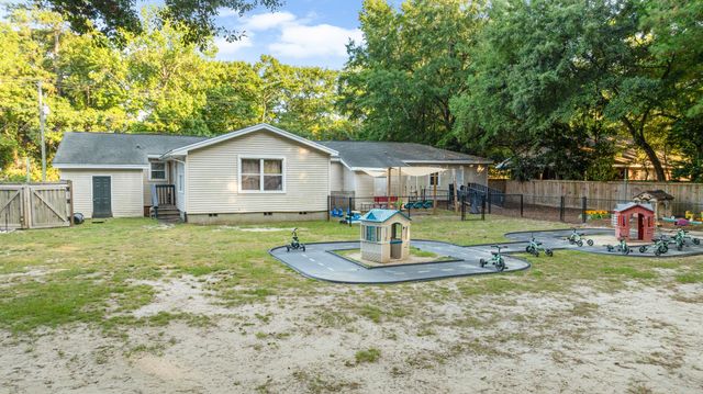 1534 Orange Grove Road, Charleston, SC 29407